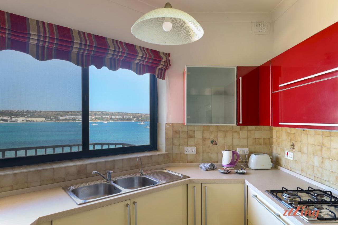Beachfront 2 Bedroom Holiday Home Is-Sellum Exterior photo